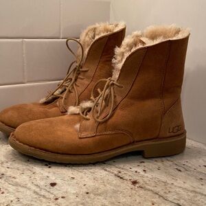 UGG lace up Quincy boot   Excellent condition worn only a few times.  Size 8